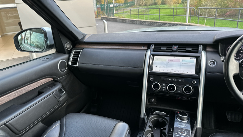 Land Rover Discovery 3.0 SD6 HSE Luxury 5dr Auto Diesel Station Wagon